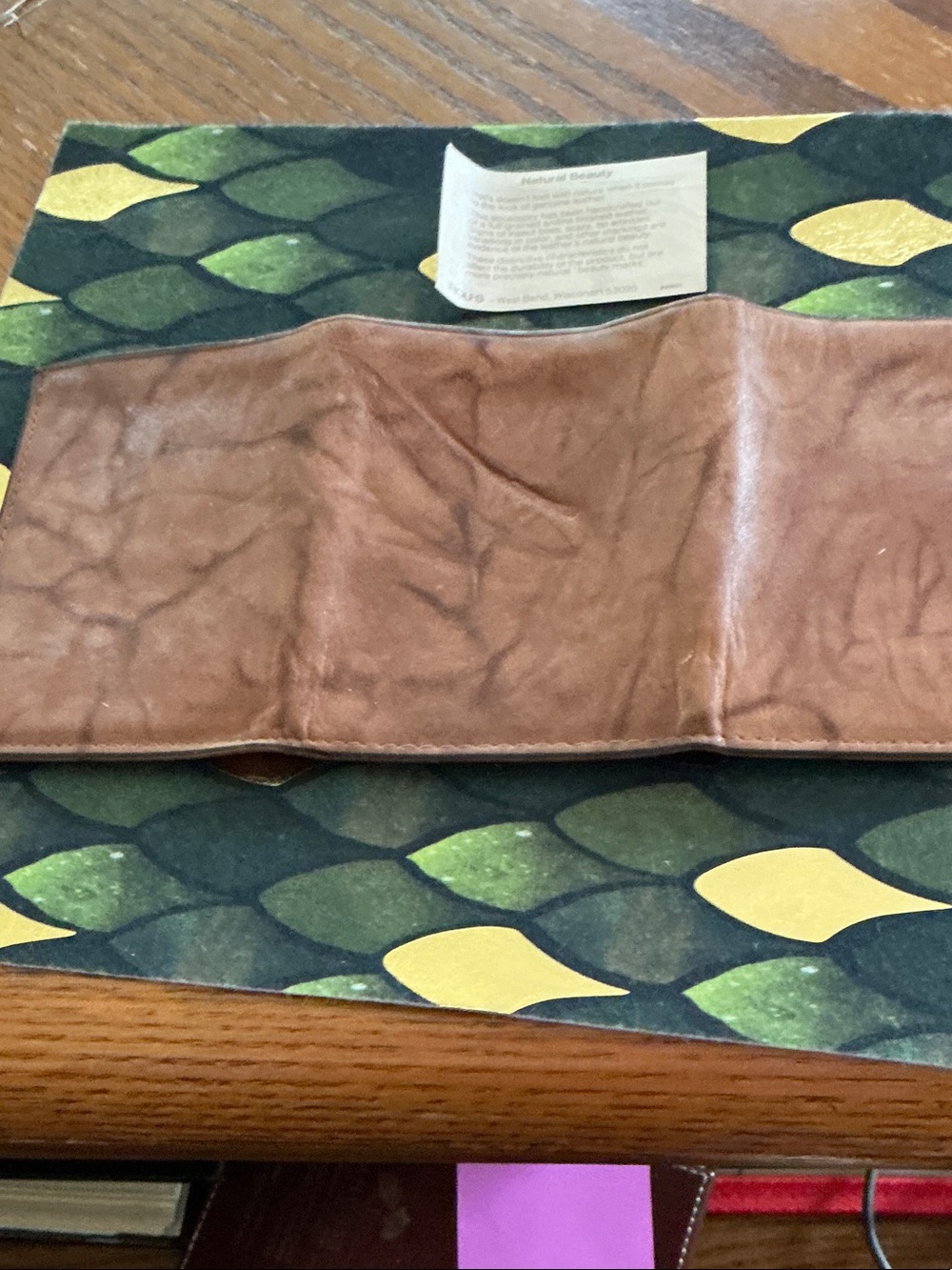 Vintage Rolfs cowhide leather wallet trifold.  Rich brown color